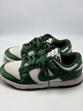 Nike Dunk Low Satin Green White Michigan State Spartan DX5931-100 Womens Size 7
